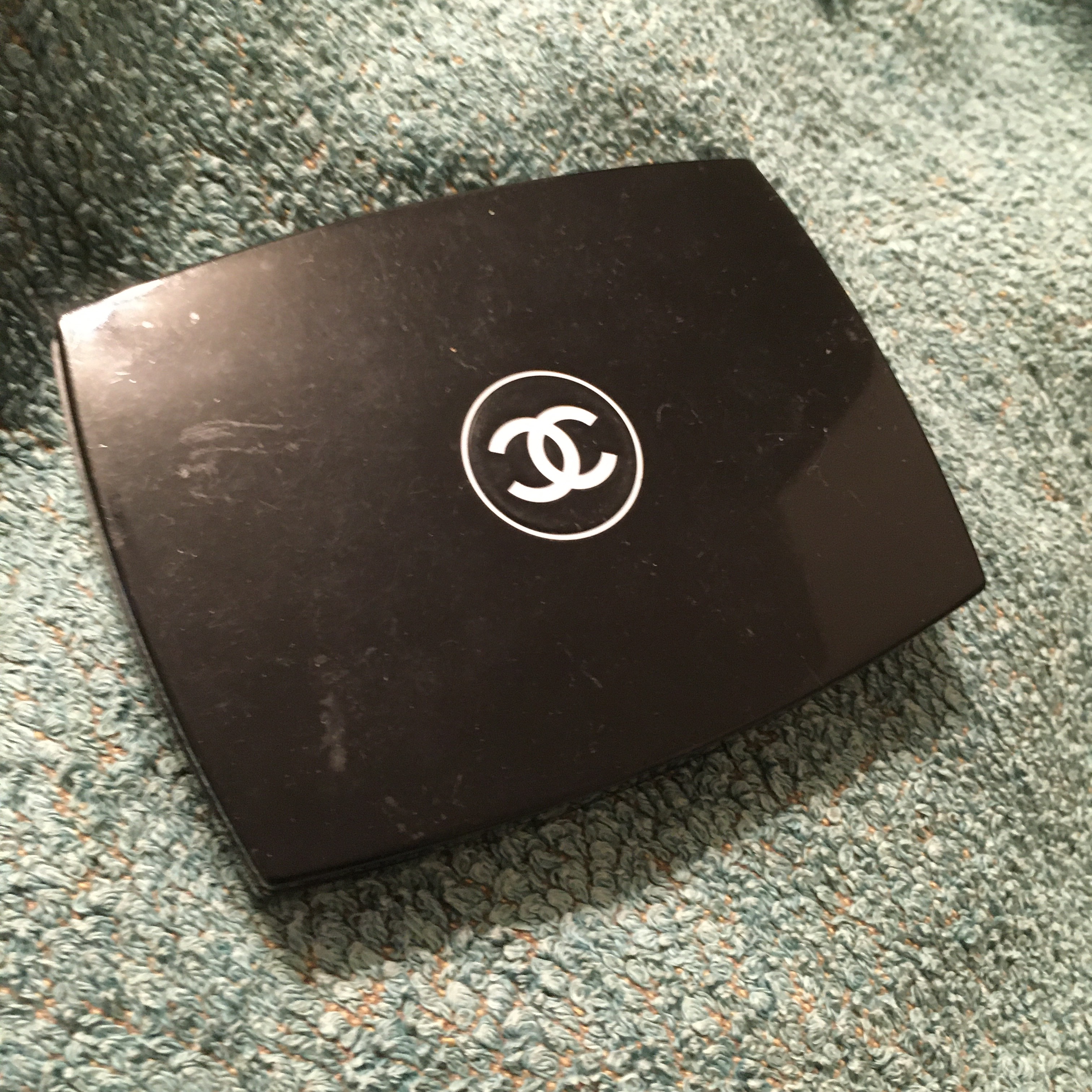 ウルトラ ル タン コンパクト/CHANEL/パウダーファンデーションを使ったクチコミ（1枚目）