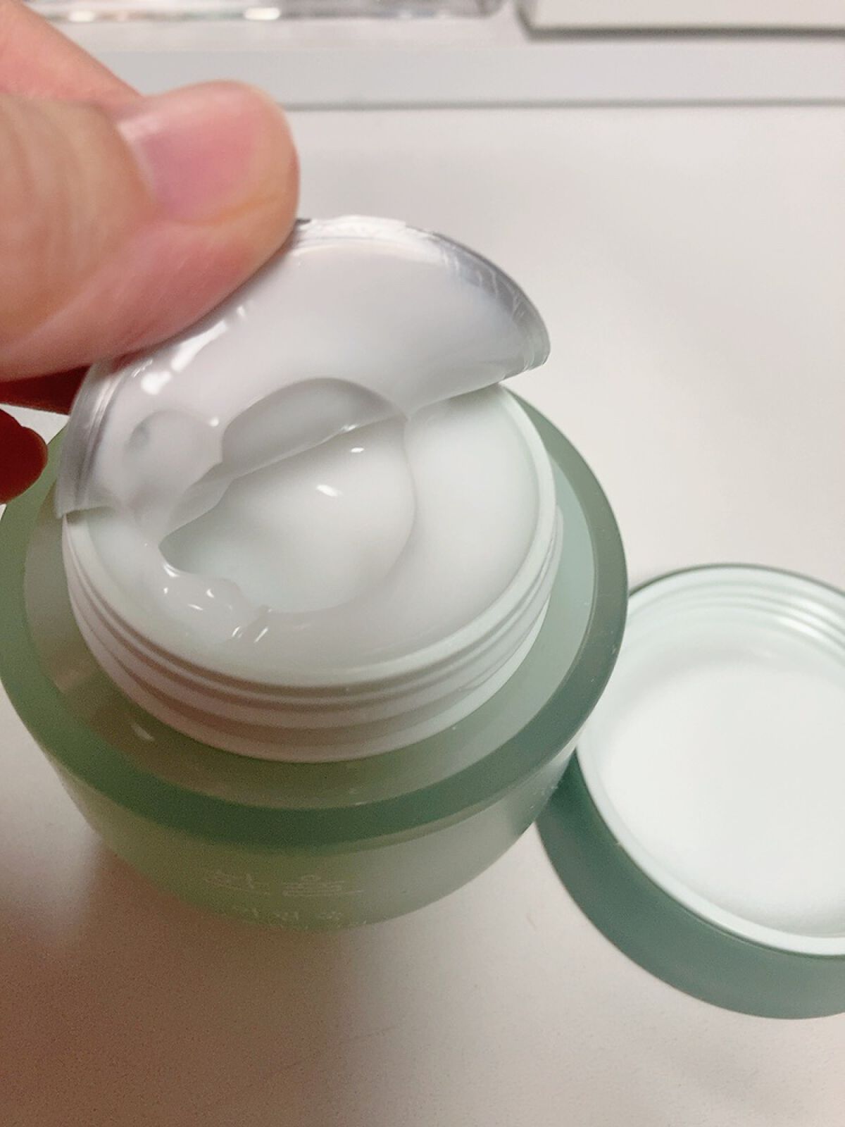 ピュアアルテミシア カーミングウォータークリーム/HANYUL(ハンユル)/フェイスクリームを使ったクチコミ(2枚目)