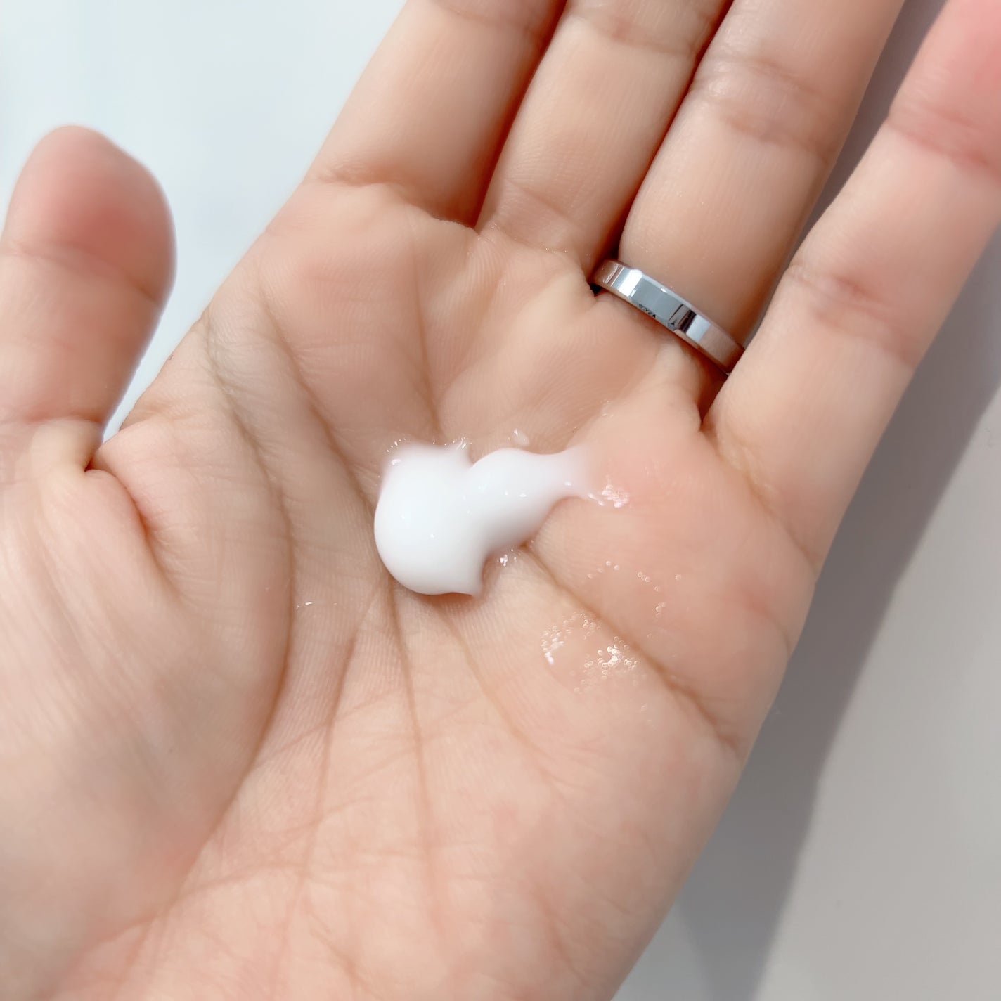 HYDRO PERFUMED BODY CREAM/Tender garden/ボディクリームを使ったクチコミ(5枚目)