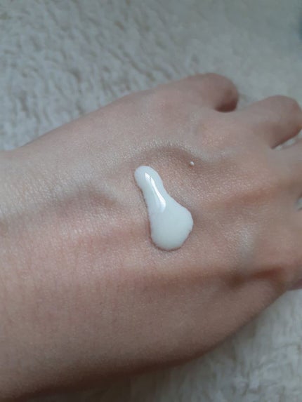 ビオレUV アクアリッチ アクアプロテクトローション(水層パック)/ビオレ/日焼け止めローションを使ったクチコミ(4枚目)