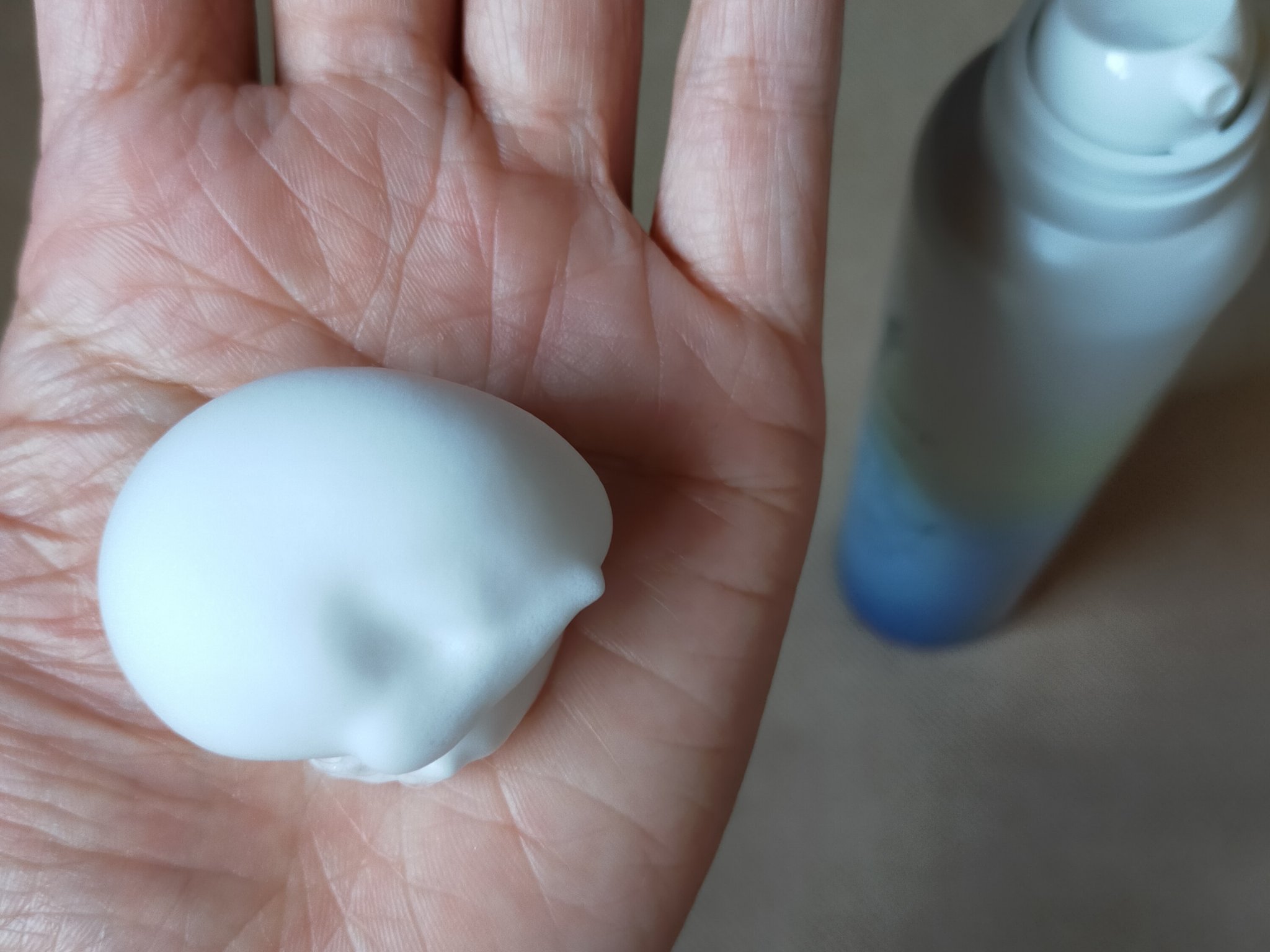 炭酸モイストスパシャンプー/HERBANIENCE/市販シャンプーを使ったクチコミ（2枚目）