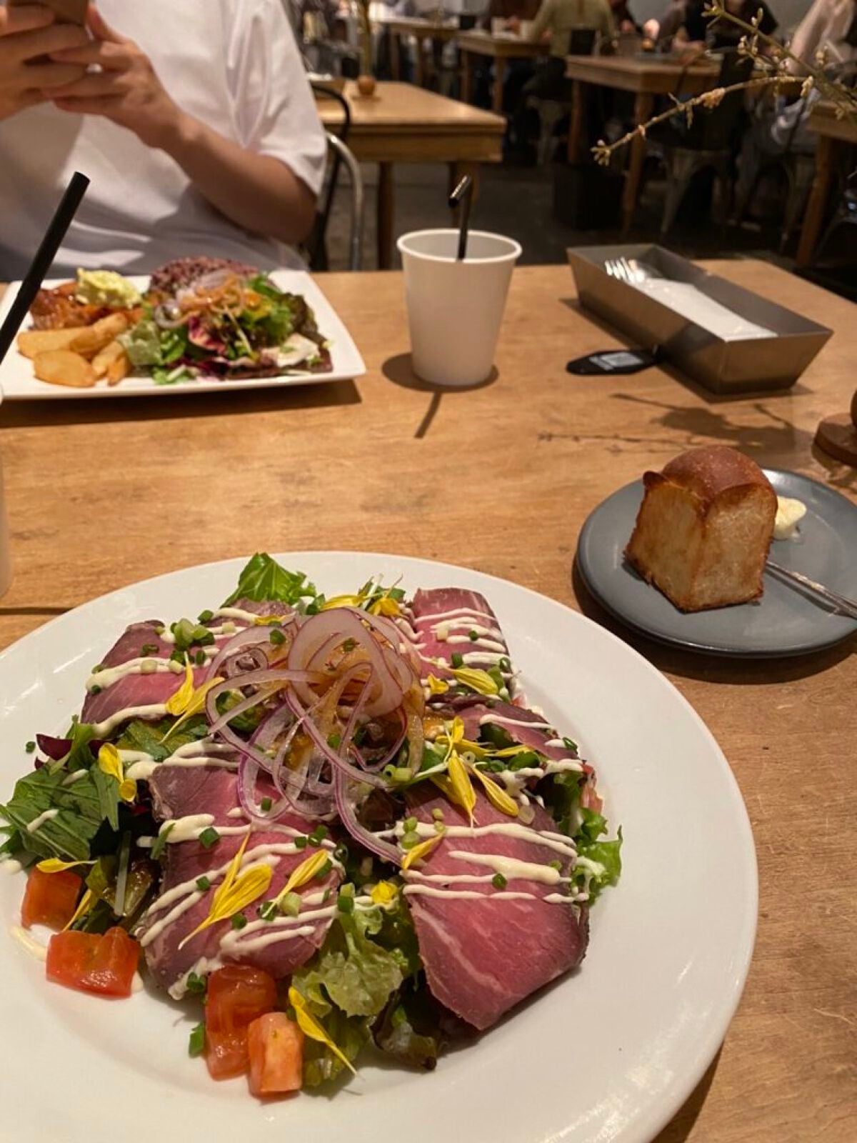 ジューシーラスティングティント/rom&nd/リップティントを使ったクチコミ(4枚目)