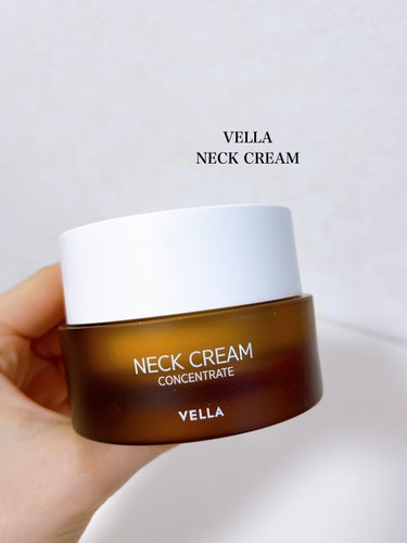 VELLA ベラ ネッククリームのクチコミ「⭐️ VELLA NECK CREAM

これは新しい！

世界が注目している話題のネッククリ.....」（2枚目）