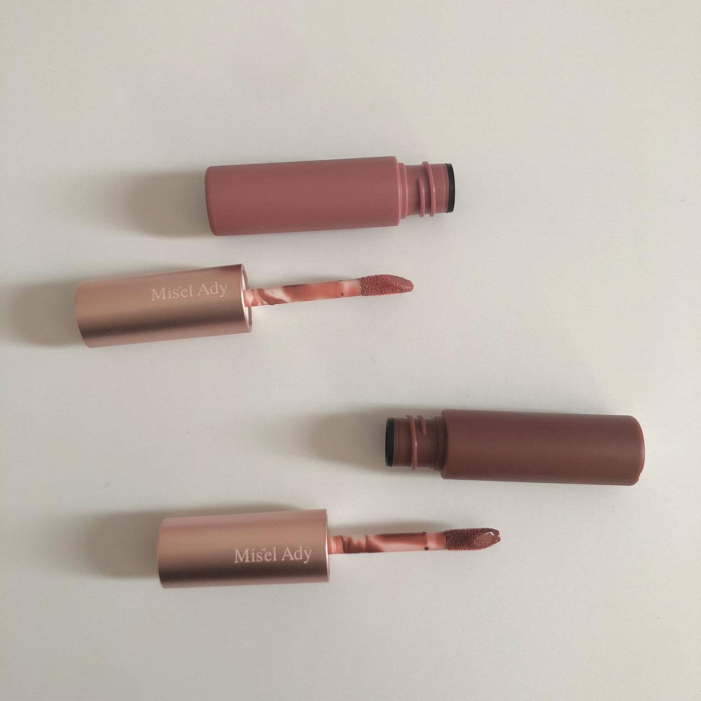 ウォータリーリップティント マット/ミゼルエディ/リップティントを使ったクチコミ(1枚目)