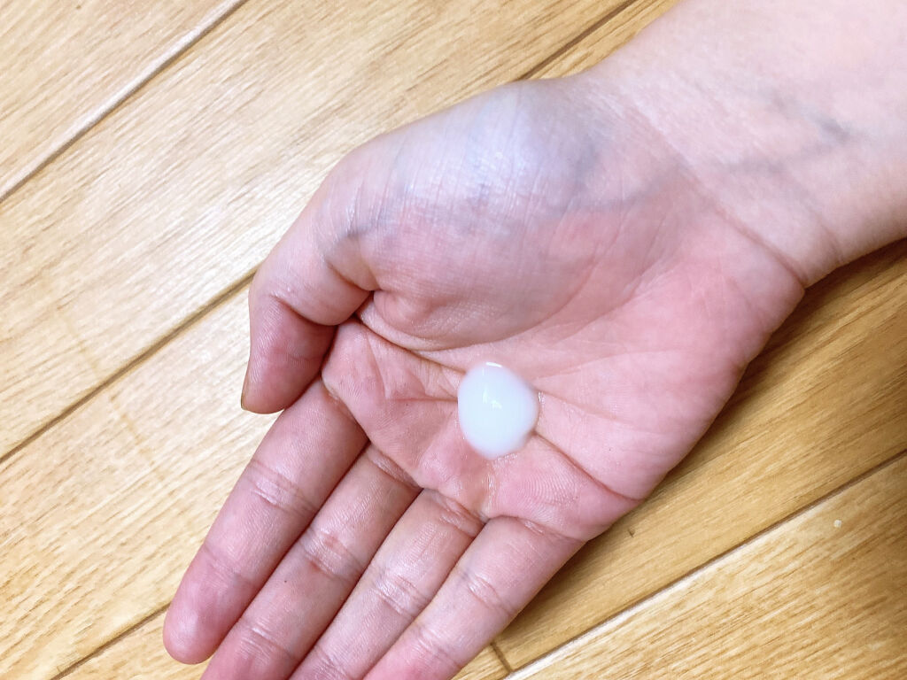 シルククリーム/エルツティン/美容液を使ったクチコミ（2枚目）