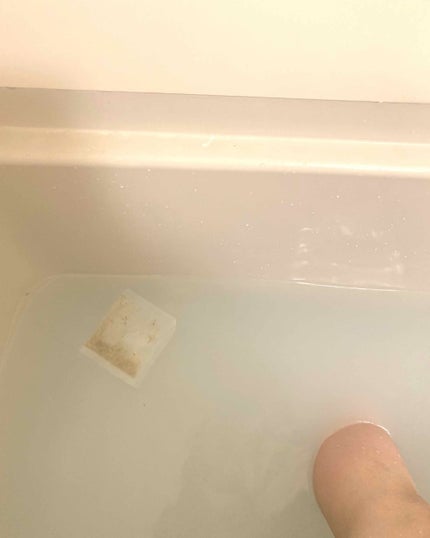 空想バスルーム 流れる雲は ミルク色/charley/無機塩系入浴剤を使ったクチコミ(4枚目)