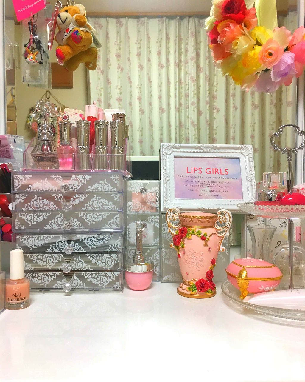 ひろろん on LIPS 「こちらは、私の最近のコスメ収納です😊コスメが増えたので、無印の..」(3枚目)