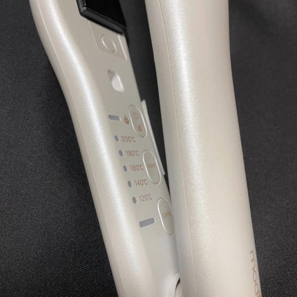 プリヴィレージュ シルクミラーストレート MHS-2410/mod's hair/ストレートアイロンを使ったクチコミ(4枚目)