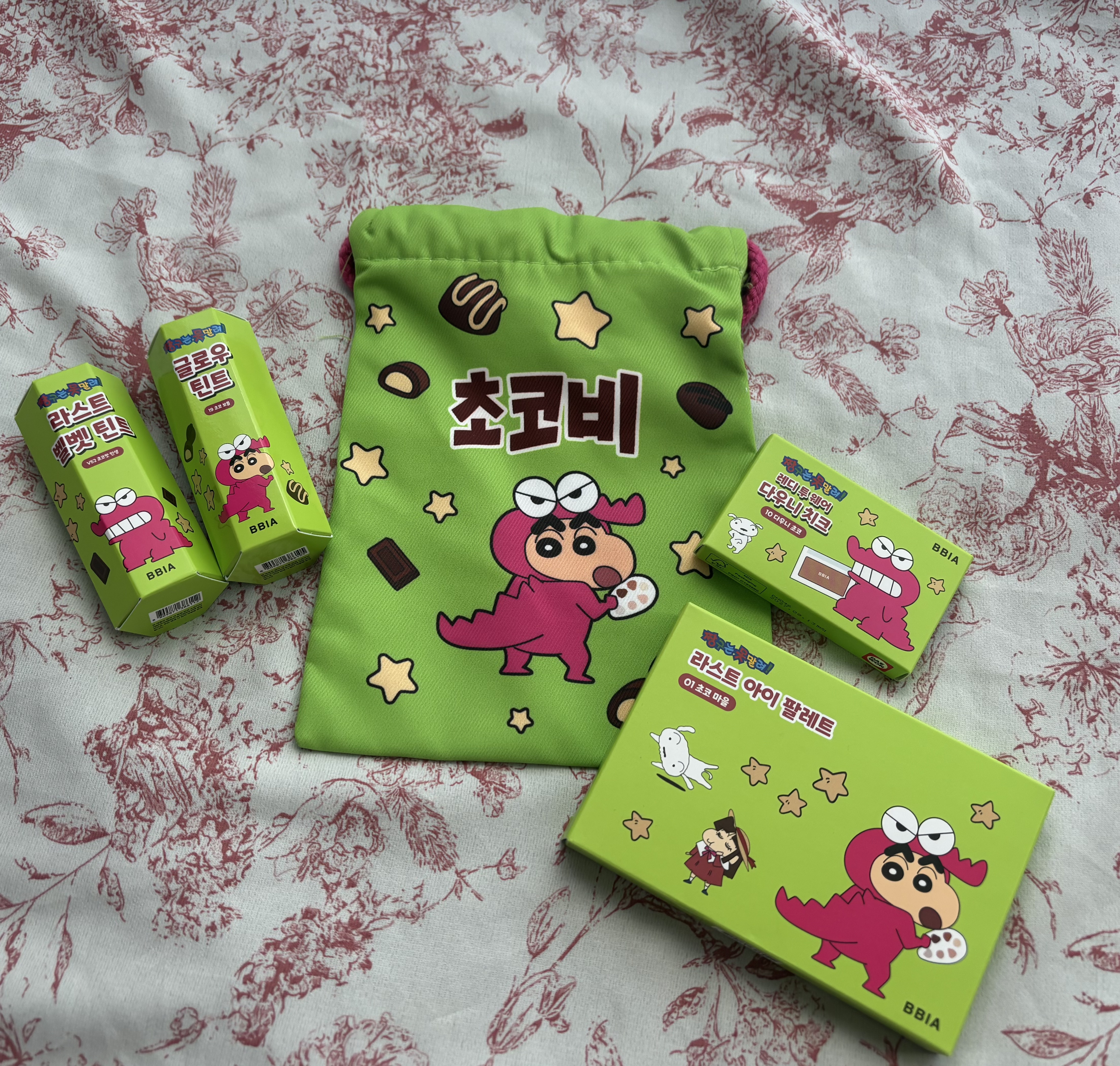 チョコビエディション ラストアイパレット 01 チョコビレッジ/BBIA/アイシャドウパレットを使ったクチコミ（1枚目）