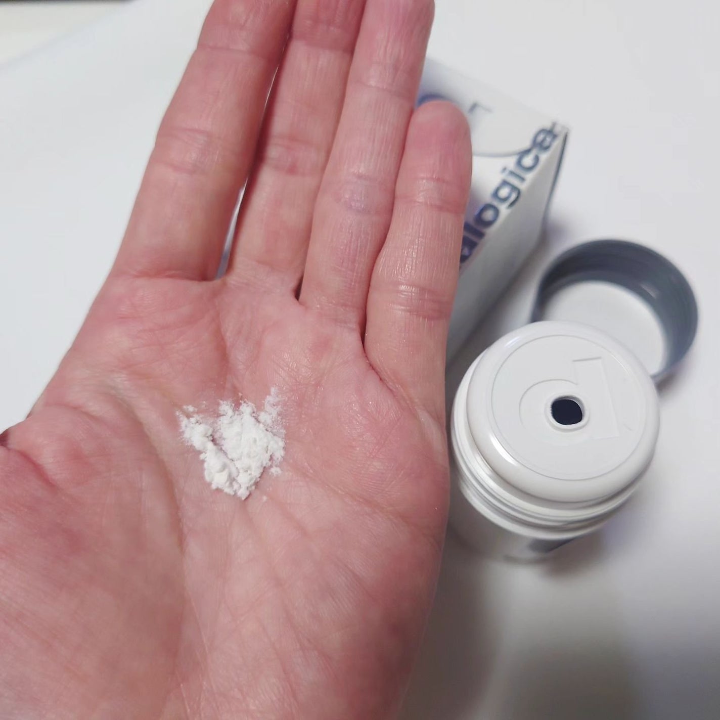 manganese on LIPS 「*ダーマロジカ@dermalogicajpの酵素洗顔パウダーデ..」(2枚目)