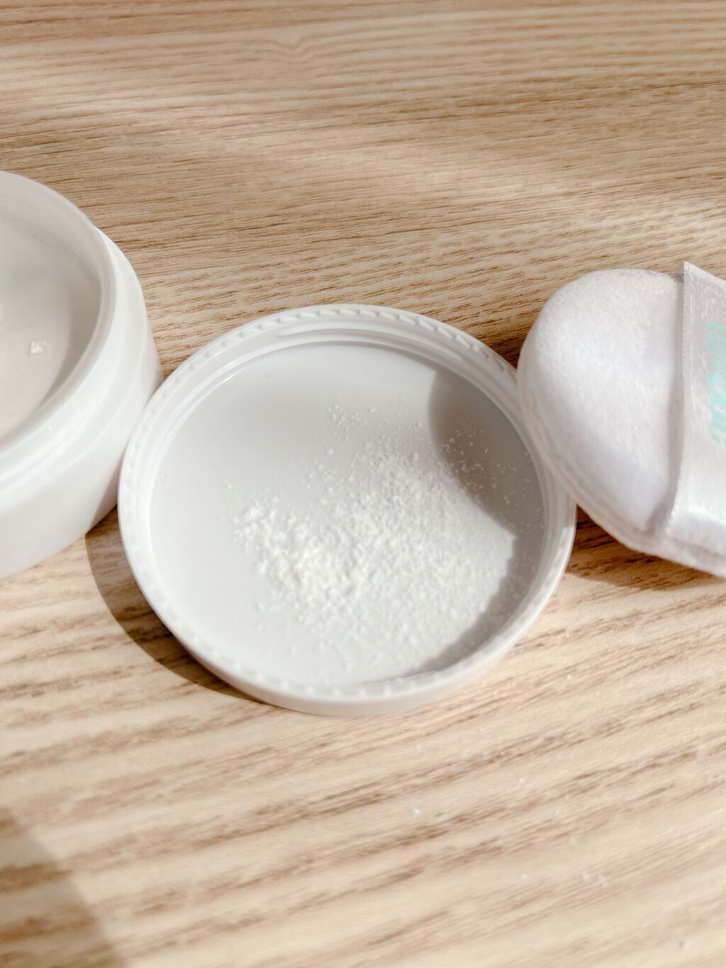 アニューム セバム コントロール パウダー/saat insight/ルースパウダーを使ったクチコミ（3枚目）