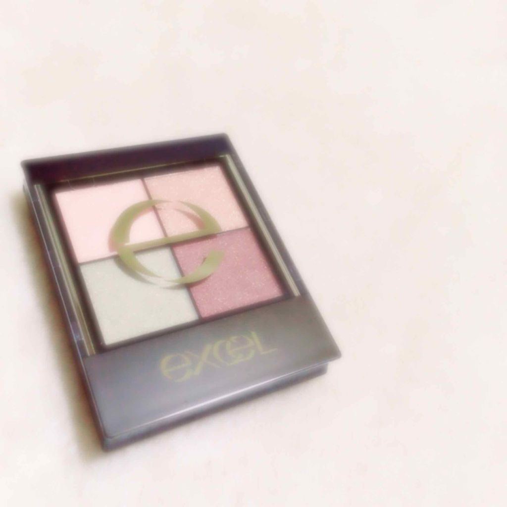 リアルクローズシャドウ/excel/アイシャドウパレットを使ったクチコミ(1枚目)