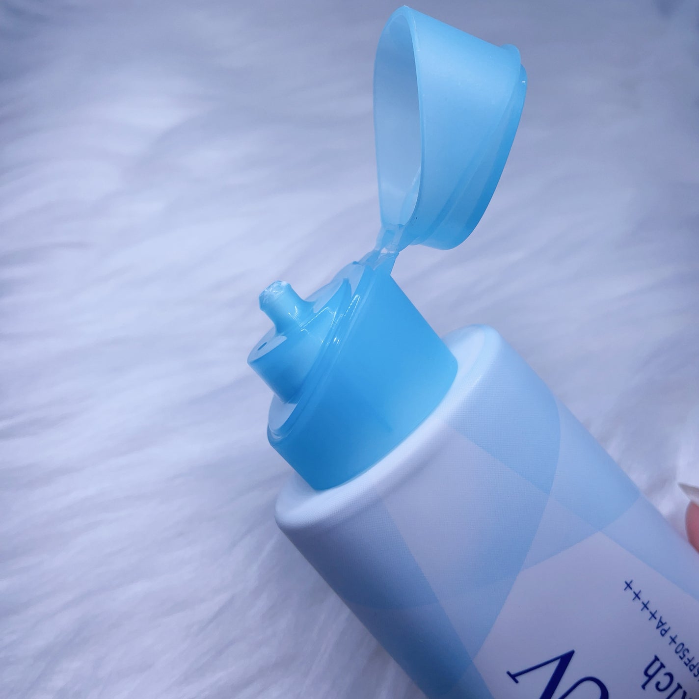 ビオレUV アクアリッチ ライトアップエッセンス/ビオレ/日焼け止めクリームを使ったクチコミ(2枚目)