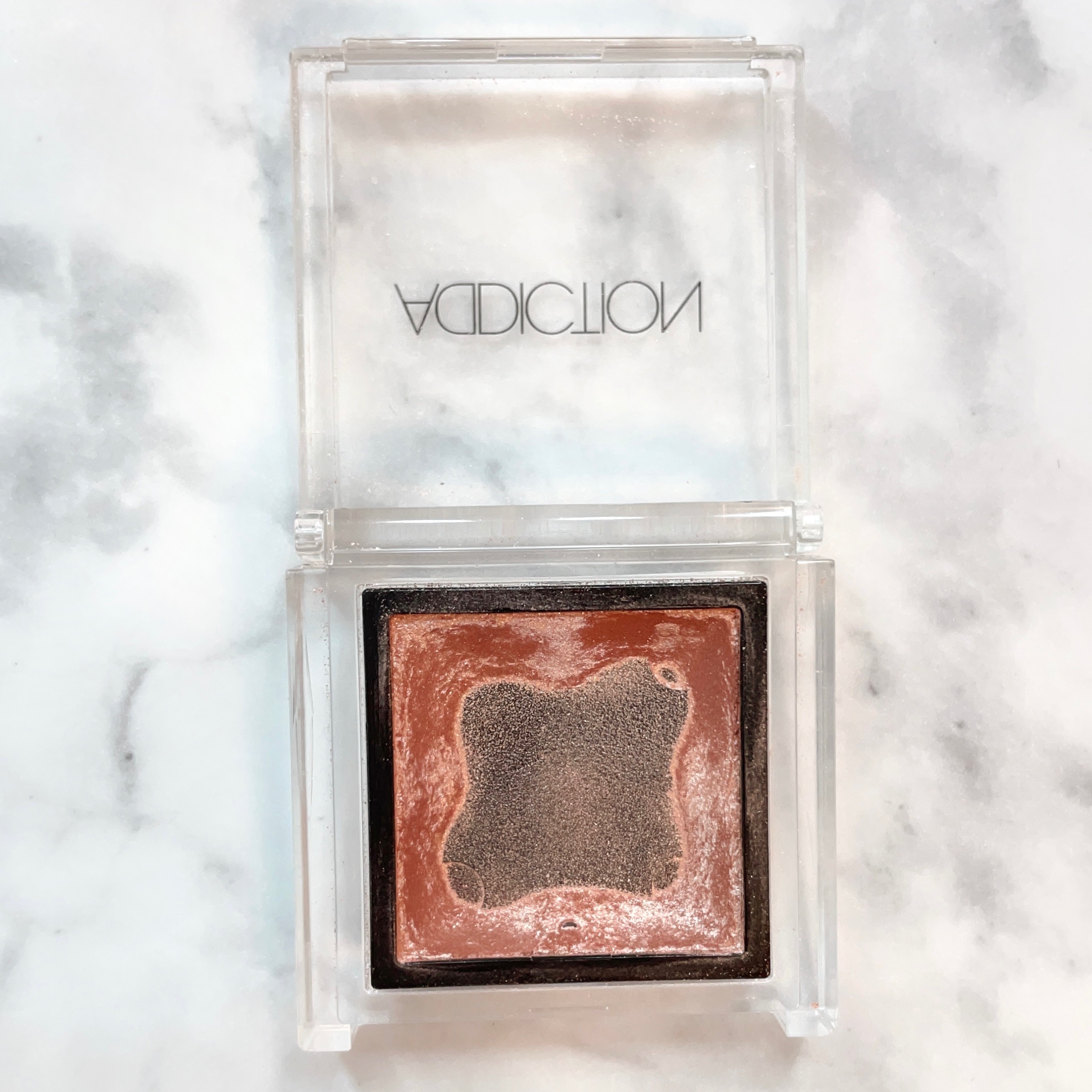 アディクション ザ アイシャドウ/ADDICTION/単色アイシャドウを使ったクチコミ（2枚目）