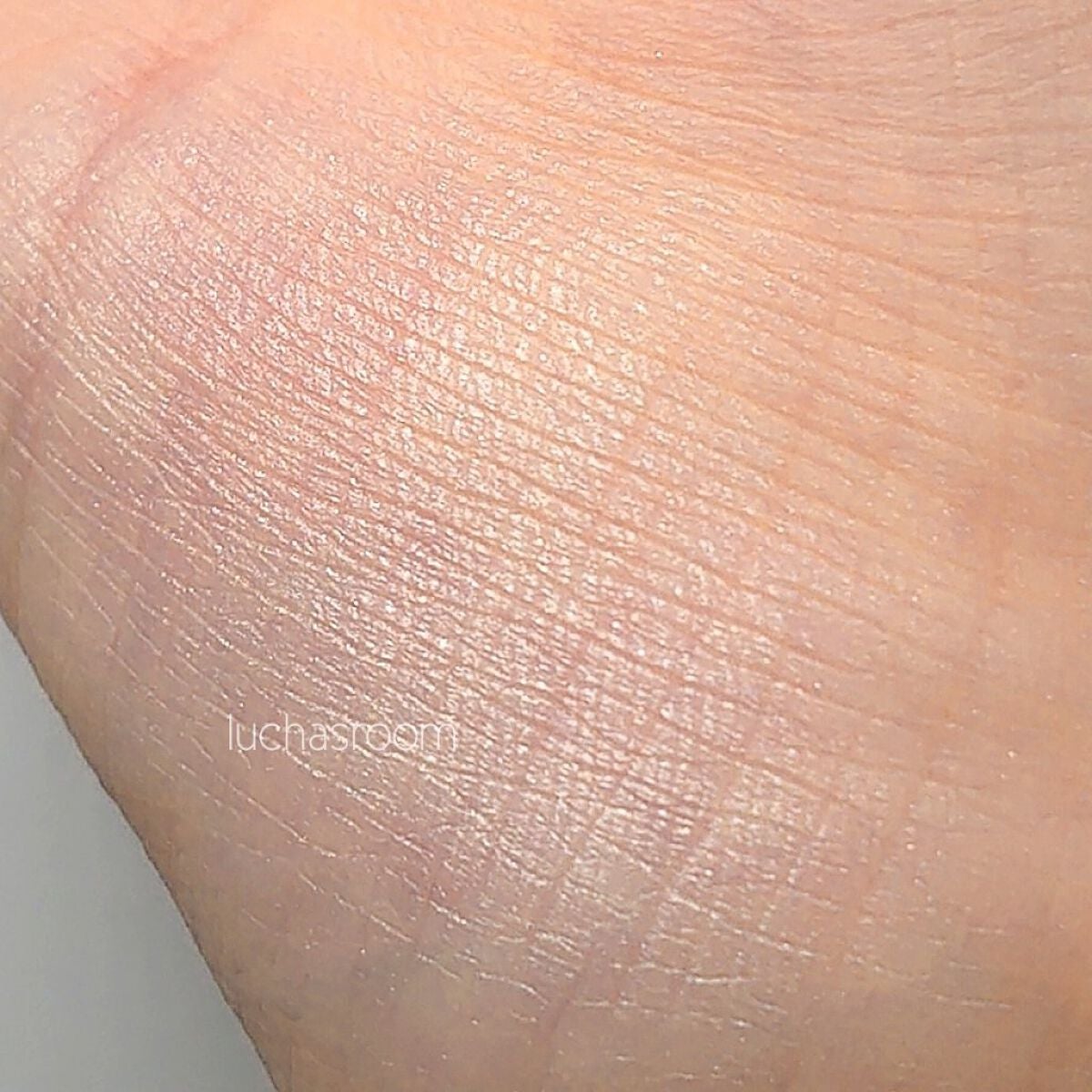 ライトリフレクティング プリズマティックパウダー/NARS/プレストパウダーを使ったクチコミ(3枚目)