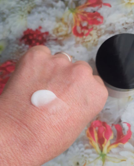 メディリフト ニードルリフトクリーム/YA-MAN TOKYO JAPAN/フェイスクリームを使ったクチコミ(2枚目)