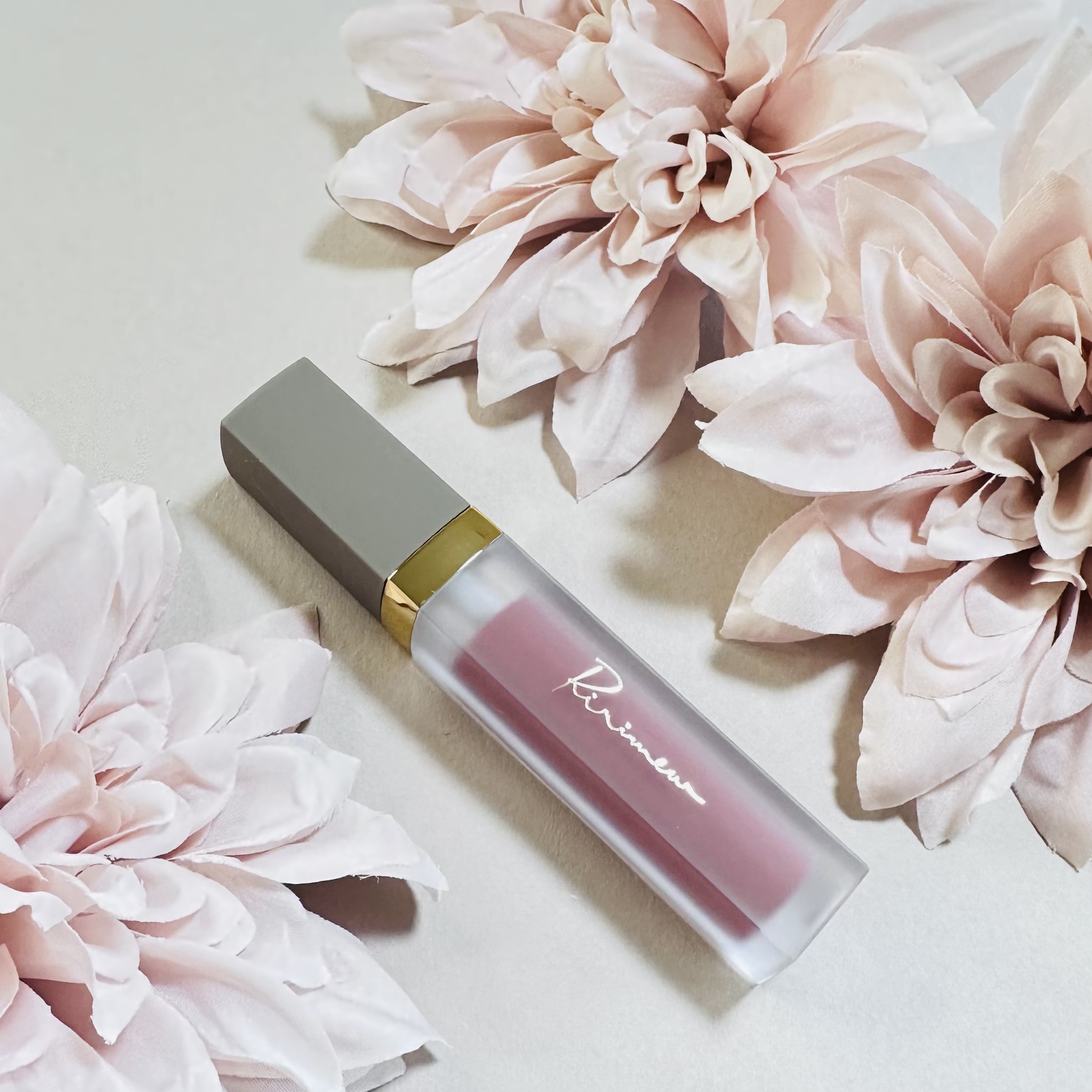 ティント みほです on LIPS 「\くすみが天才すぎる水分ティント