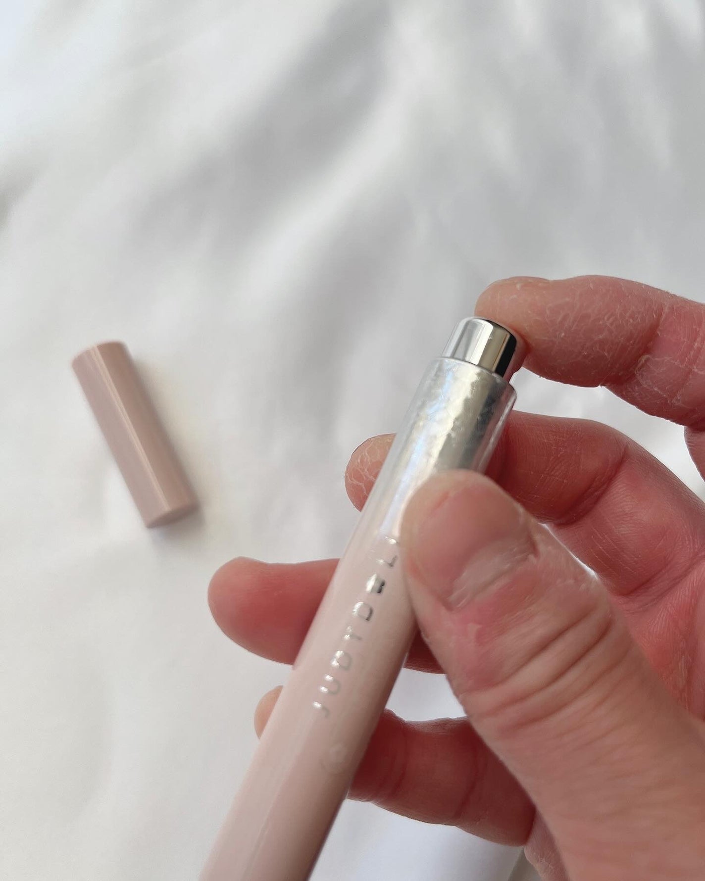 とろ蜜リップペン/JUDYDOLL/口紅を使ったクチコミ(3枚目)