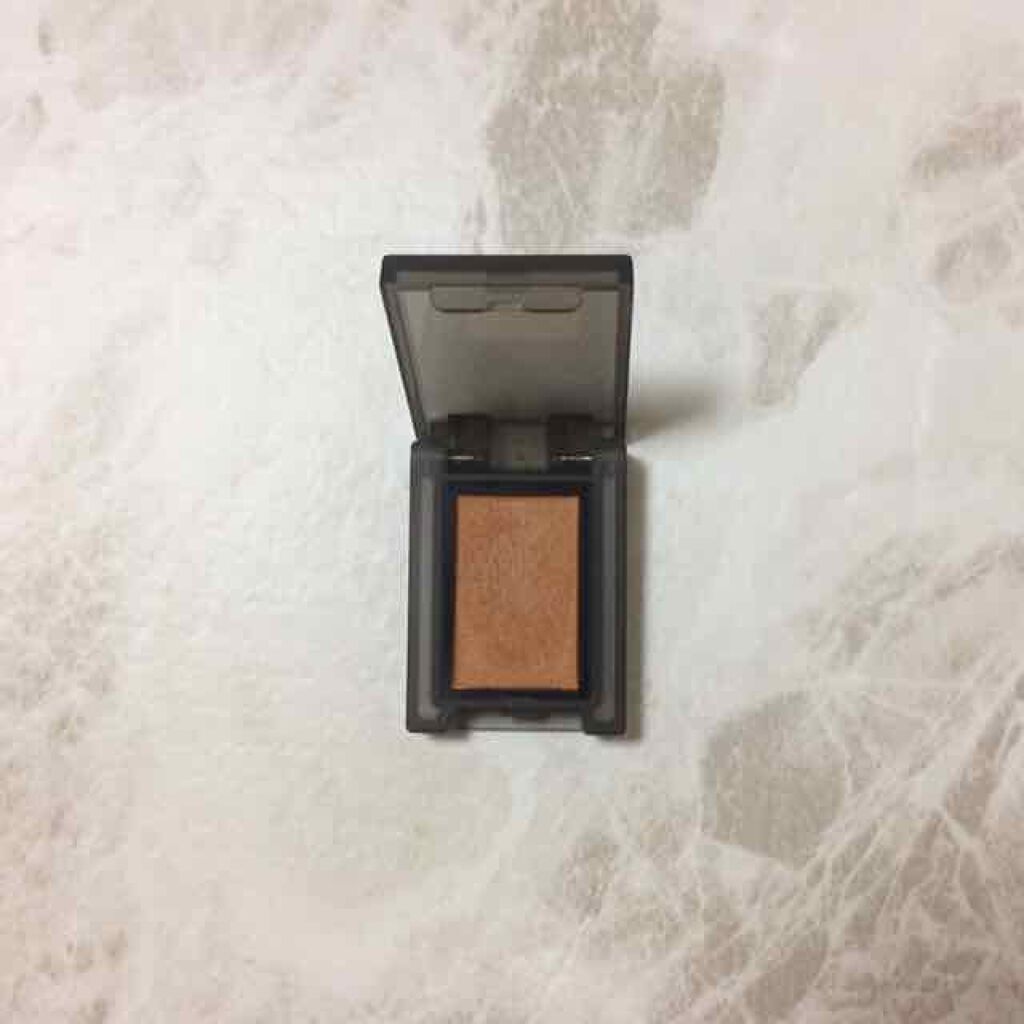 セルヴォーク ヴォランタリー アイズ/Celvoke/単色アイシャドウを使ったクチコミ(2枚目)