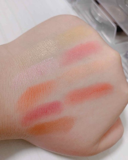 UR GLAM BLOOMING EYE COLOR PALETTE/U R GLAM/アイシャドウパレットを使ったクチコミ(5枚目)