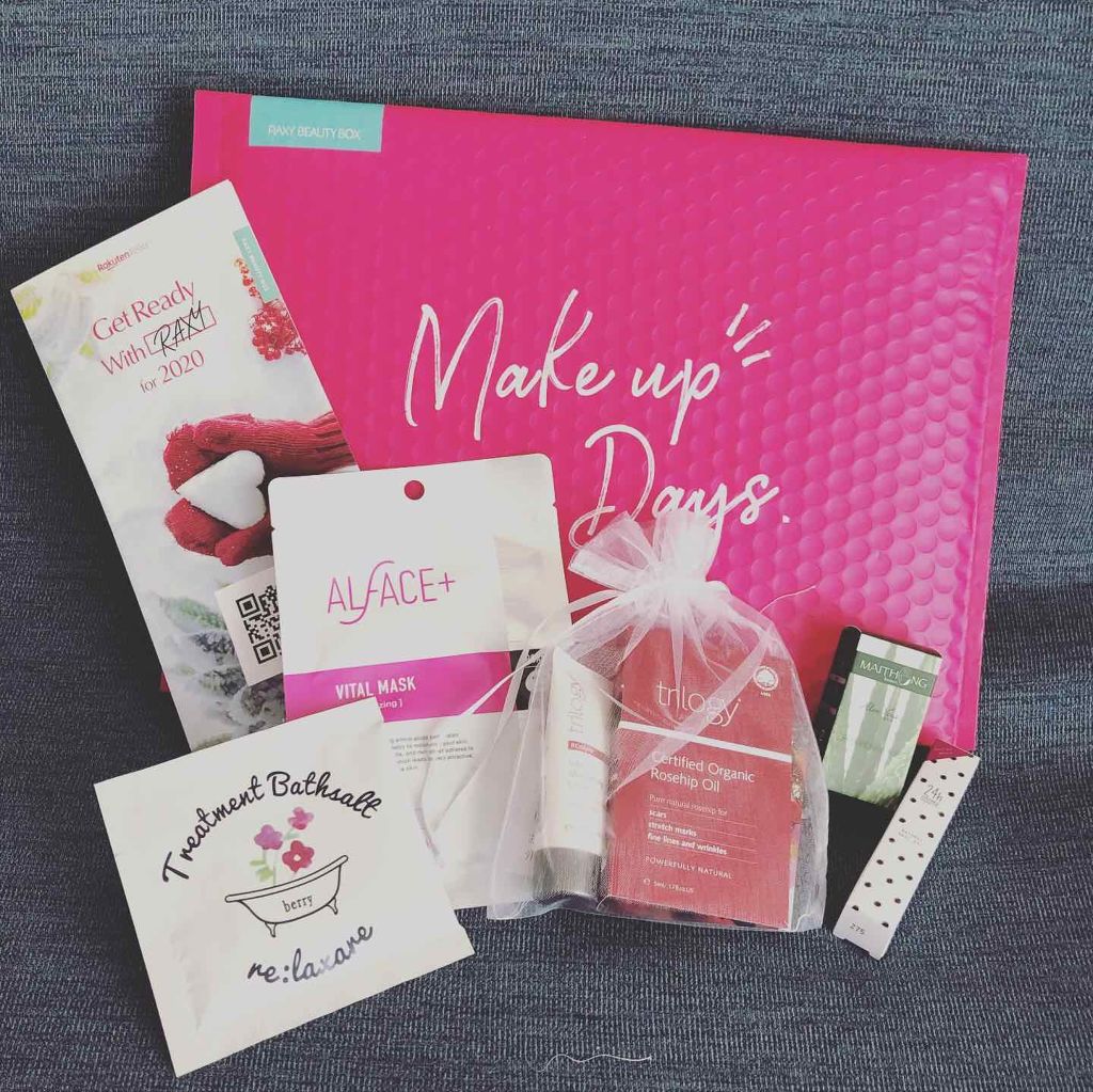 mochi on LIPS 「#raxybeautybox#raxy#ラクシー✨RAXY1月..」(1枚目)