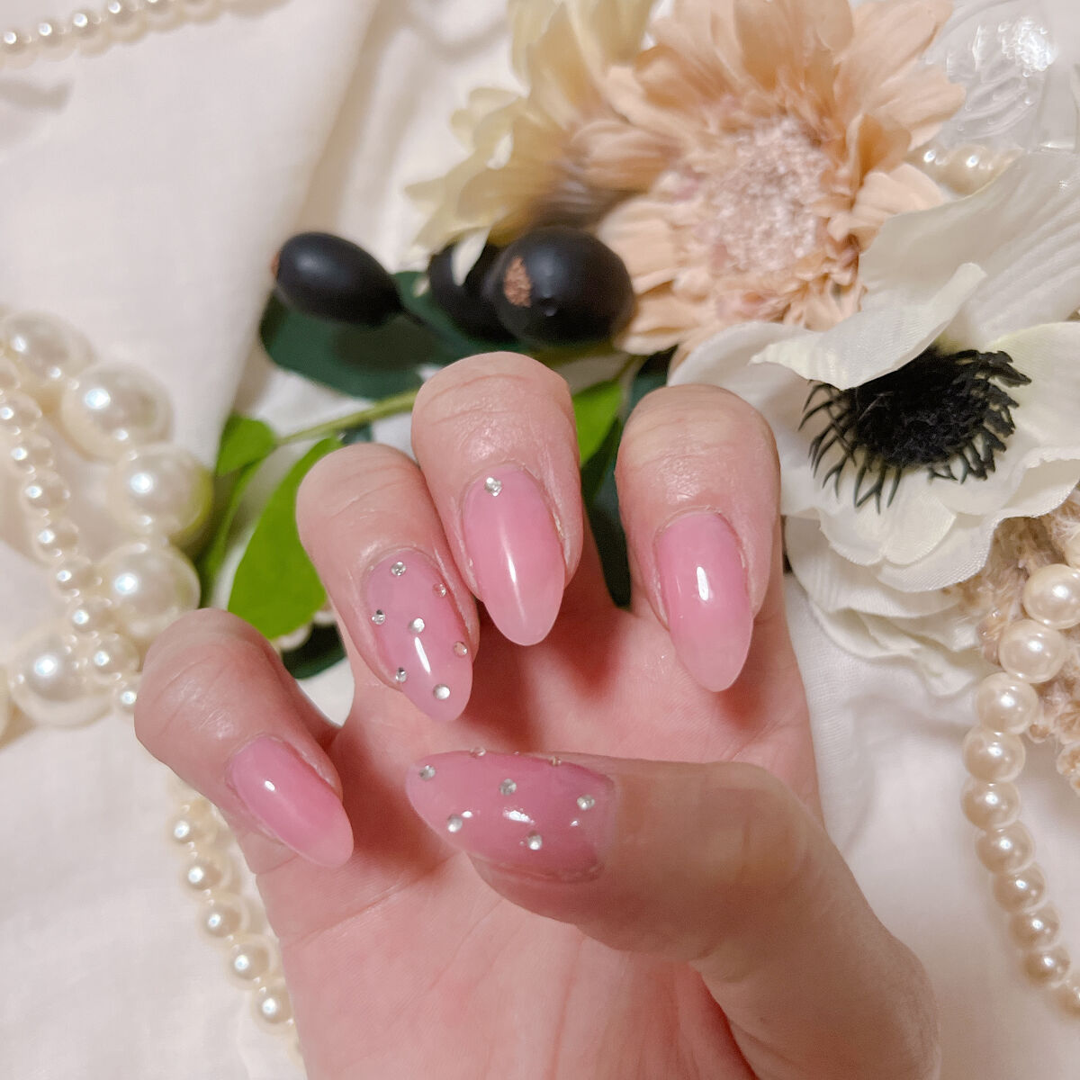 #ストーンネイル,#キラキラネイル,#ジェルネイル,#オフィスネイル,#ピンクネイルのネイルデザイン