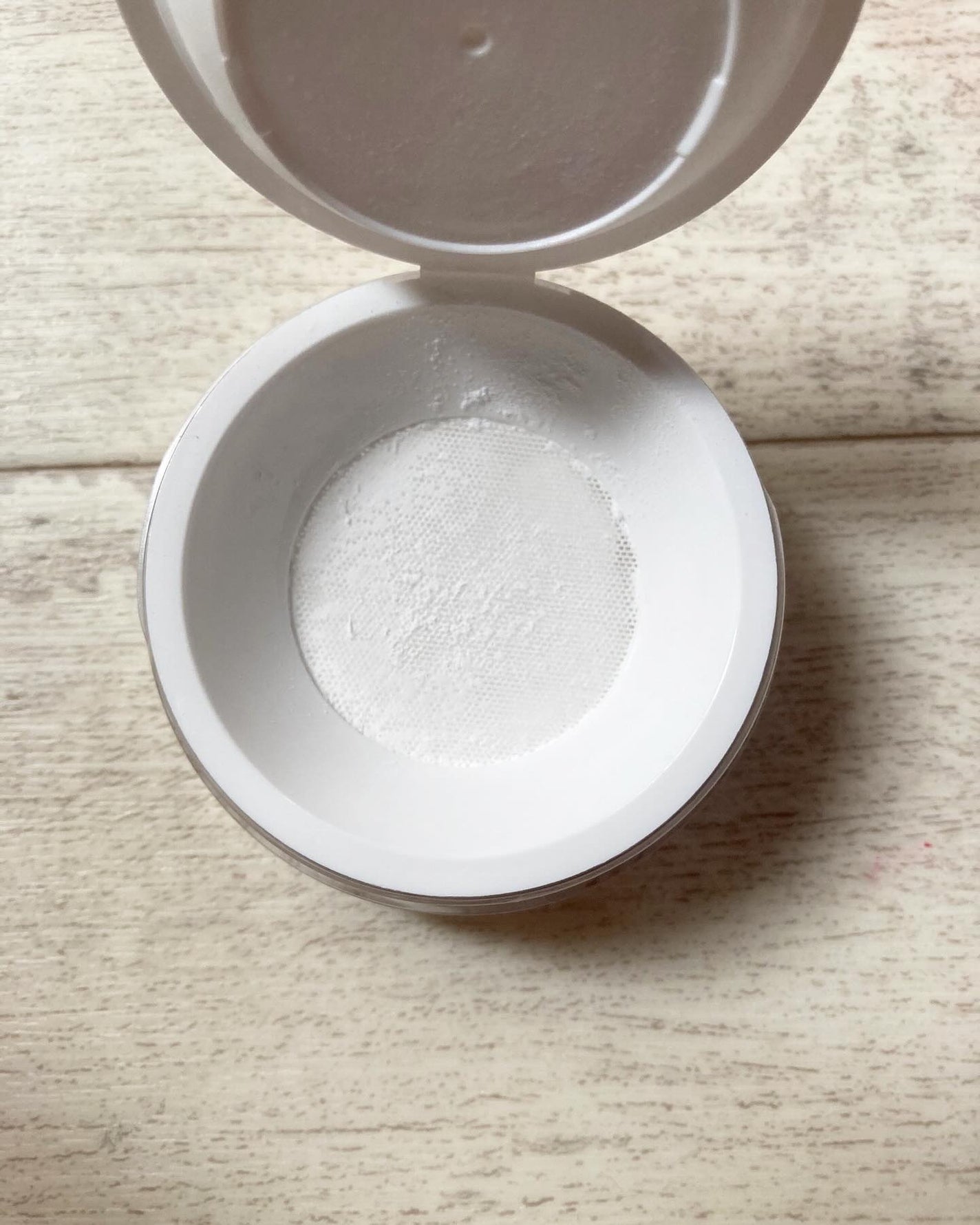 トランスルーセントセットフィニッシングパウダー/TFIT/ルースパウダーを使ったクチコミ(3枚目)