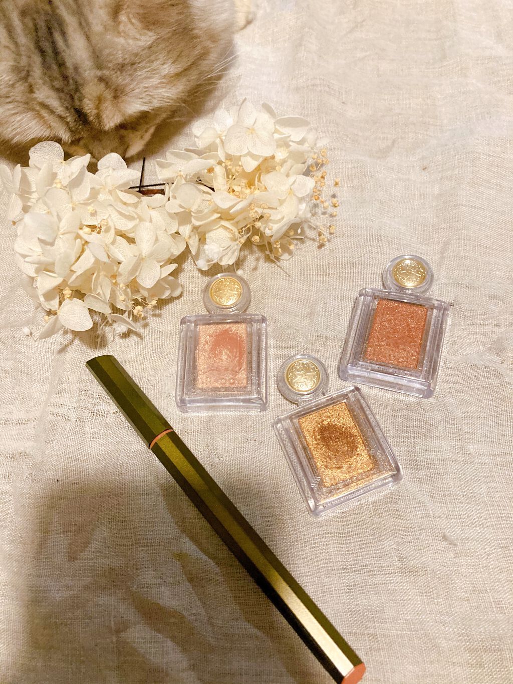 スキンモデリングアイズ/LUNASOL/アイシャドウパレットを使ったクチコミ（2枚目）