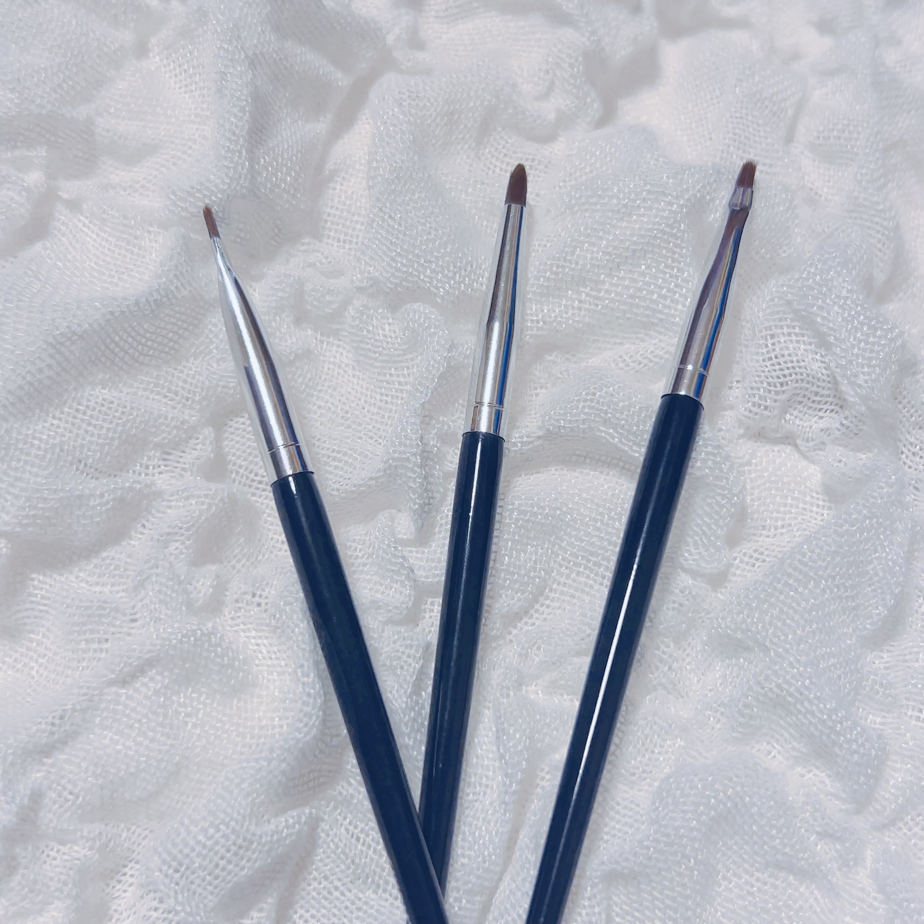 ネイビーブルーディテールブラシ 3本セット/SIXPLUS/メイクブラシを使ったクチコミ（1枚目）