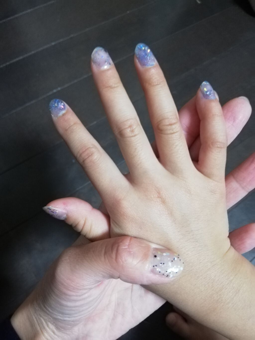 ITGグリッターネイル/DAISO/マニキュアを使ったクチコミ(2枚目)