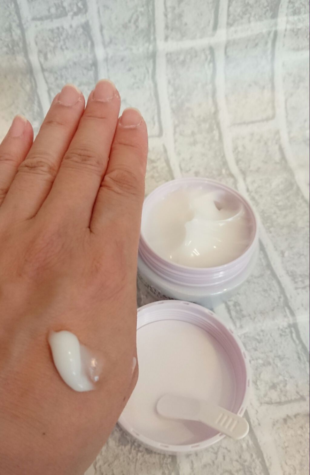 リンクル&ホワイト スキンパーフェクション ジェル/ミキモト コスメティックス/オールインワン化粧品を使ったクチコミ(4枚目)