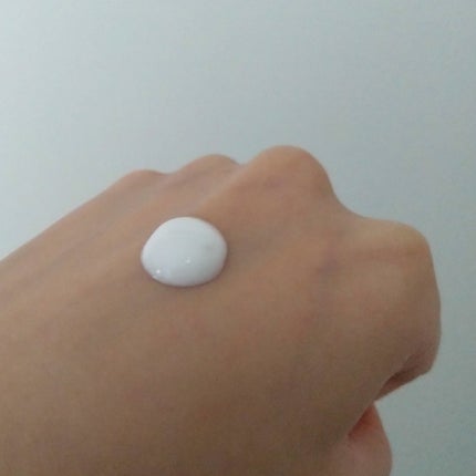 スキンミルク(しっとり)/ニベア/ボディミルクを使ったクチコミ(2枚目)