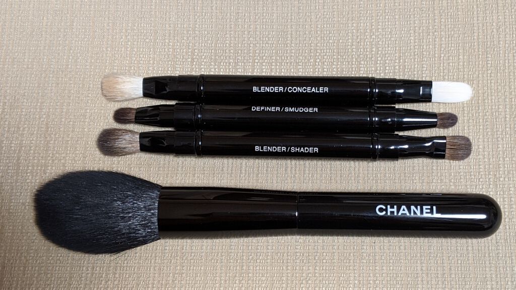 パンソー デュオ コントゥール/CHANEL/メイクブラシを使ったクチコミ(1枚目)