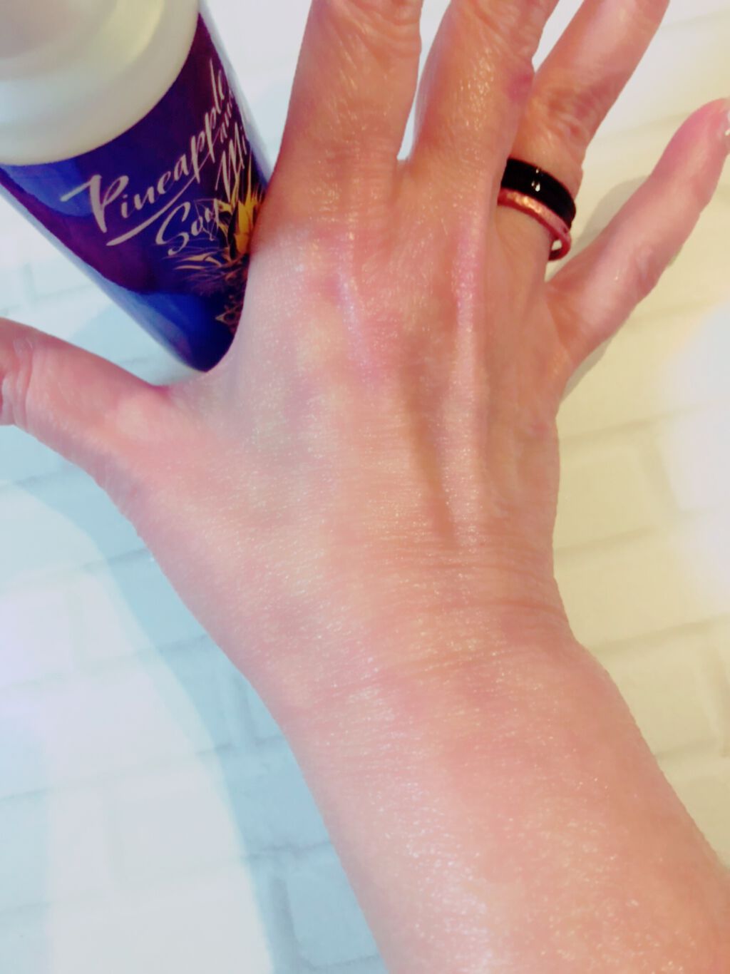 パイナップル豆乳ローションプレミアム/鈴木ハーブ研究所/ボディローションを使ったクチコミ(3枚目)