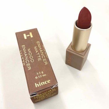 韓国コスメで最近インスタ映え要素もあり
流行り出してるのがhinceのマットリップ💄

リップのデザインがとにかく可愛い💓

結構マットなのでベタっと塗らずに
とんとん置くイメージが良いかもです！

写