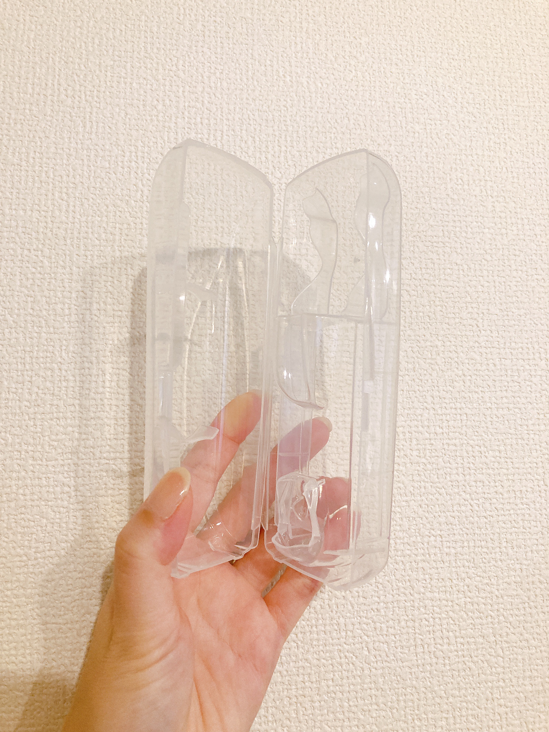 クアトロ４フォーウーマン ホルダーＧＯ！ 本体（刃付き）/クアトロ４ウーマン/シェーバーを使ったクチコミ（3枚目）