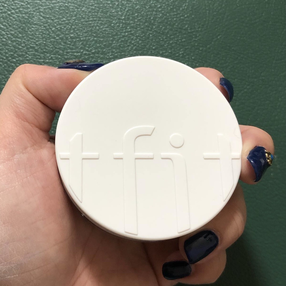 トランスルーセントセットフィニッシングパウダー/TFIT/ルースパウダーを使ったクチコミ（2枚目）