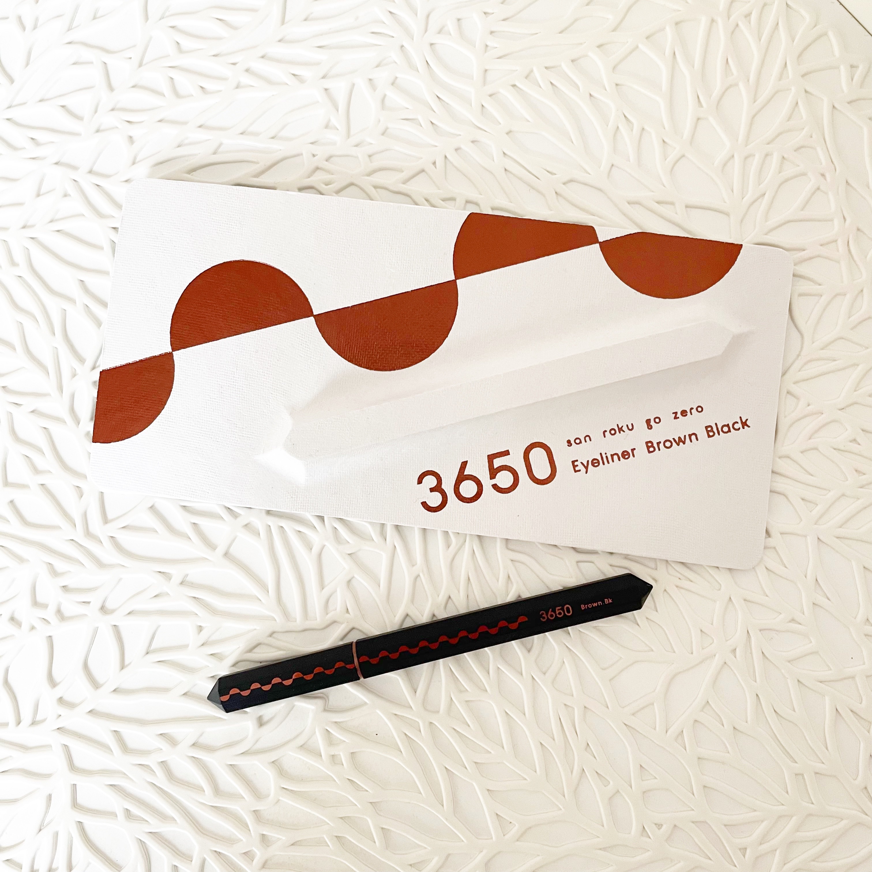 リキッドアイライナー  ブラウンブラック(Brown Black)/3650/リキッドアイライナーを使ったクチコミ（1枚目）