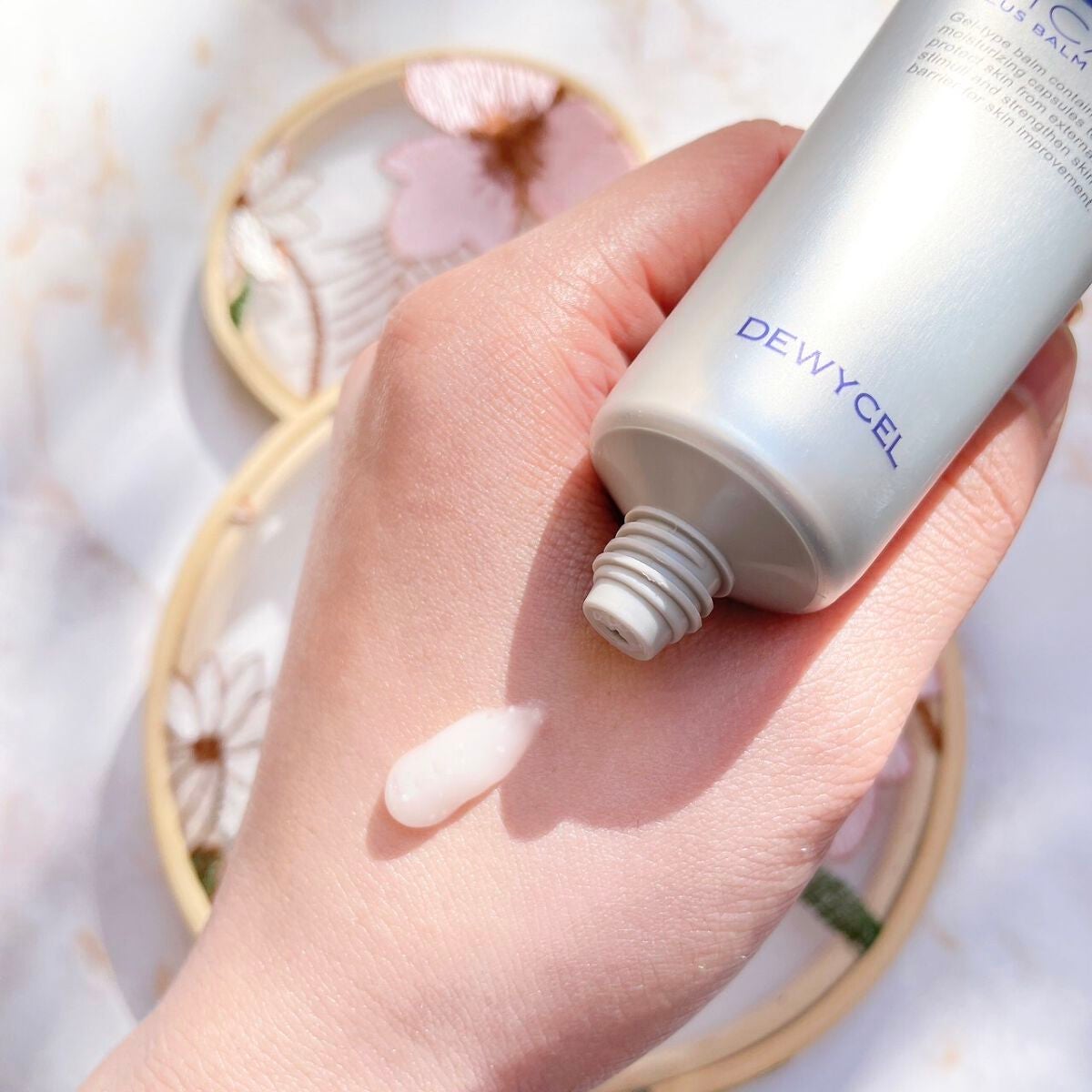 デュイセル シカプラスバーム/DEWYCEL/フェイスクリームを使ったクチコミ(5枚目)