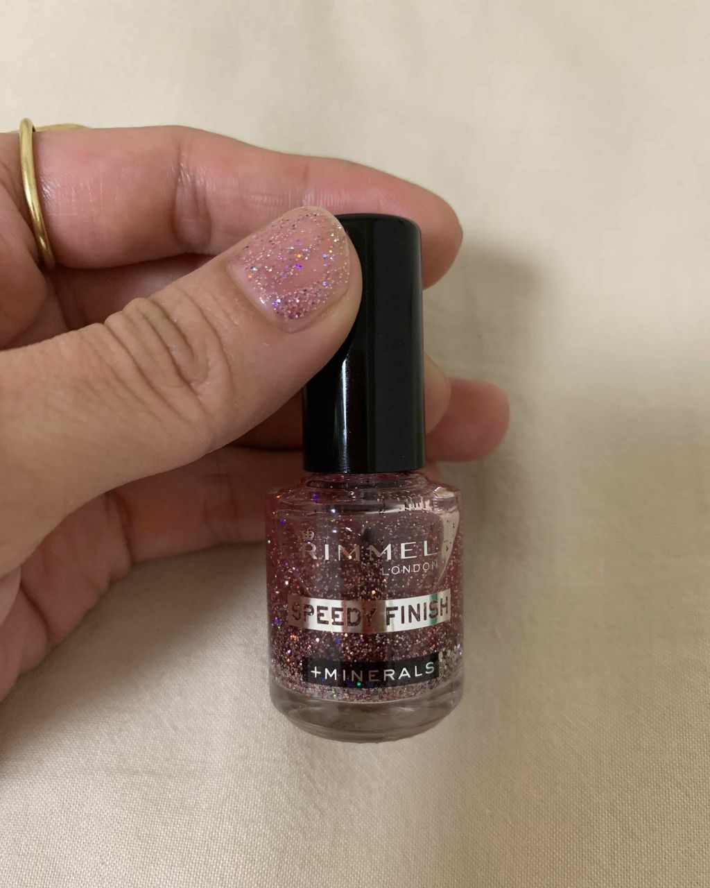 スピーディ フィニッシュ N/リンメル ロンドン/マニキュアを使ったクチコミ(3枚目)