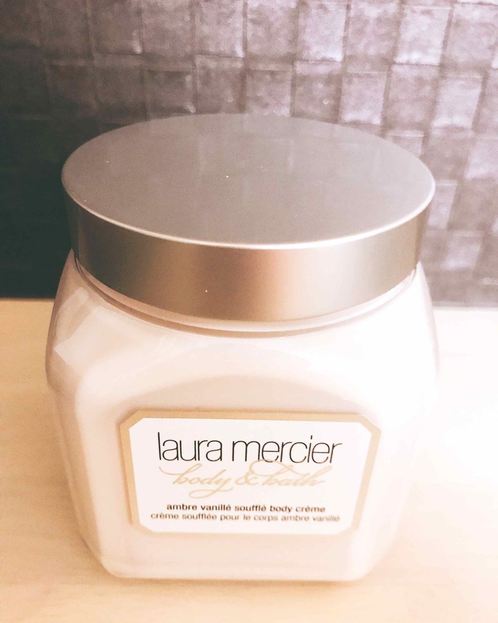 ホイップトボディクリーム アンバーバニラ/ローラ メルシエ/ボディクリームを使ったクチコミ（2枚目）