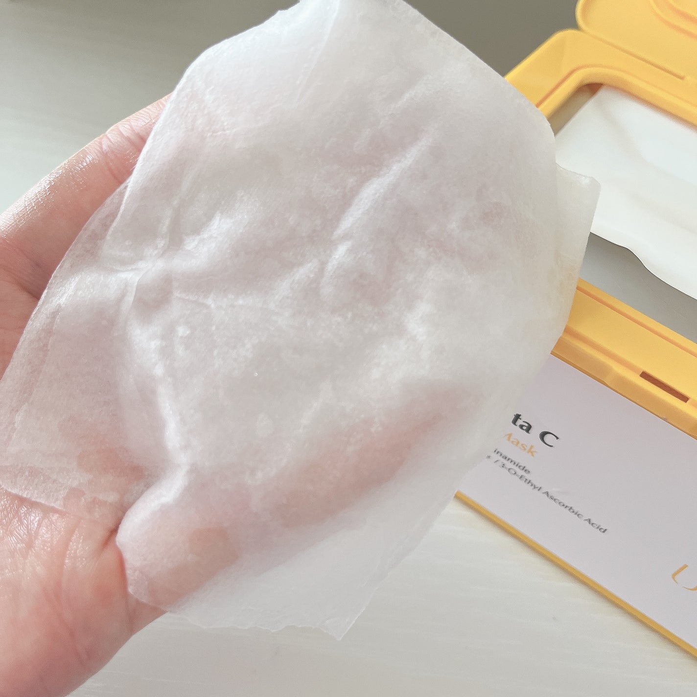 バイオームビタCグローデイリーシートマスク/UIQ/シートマスク・パックを使ったクチコミ(4枚目)