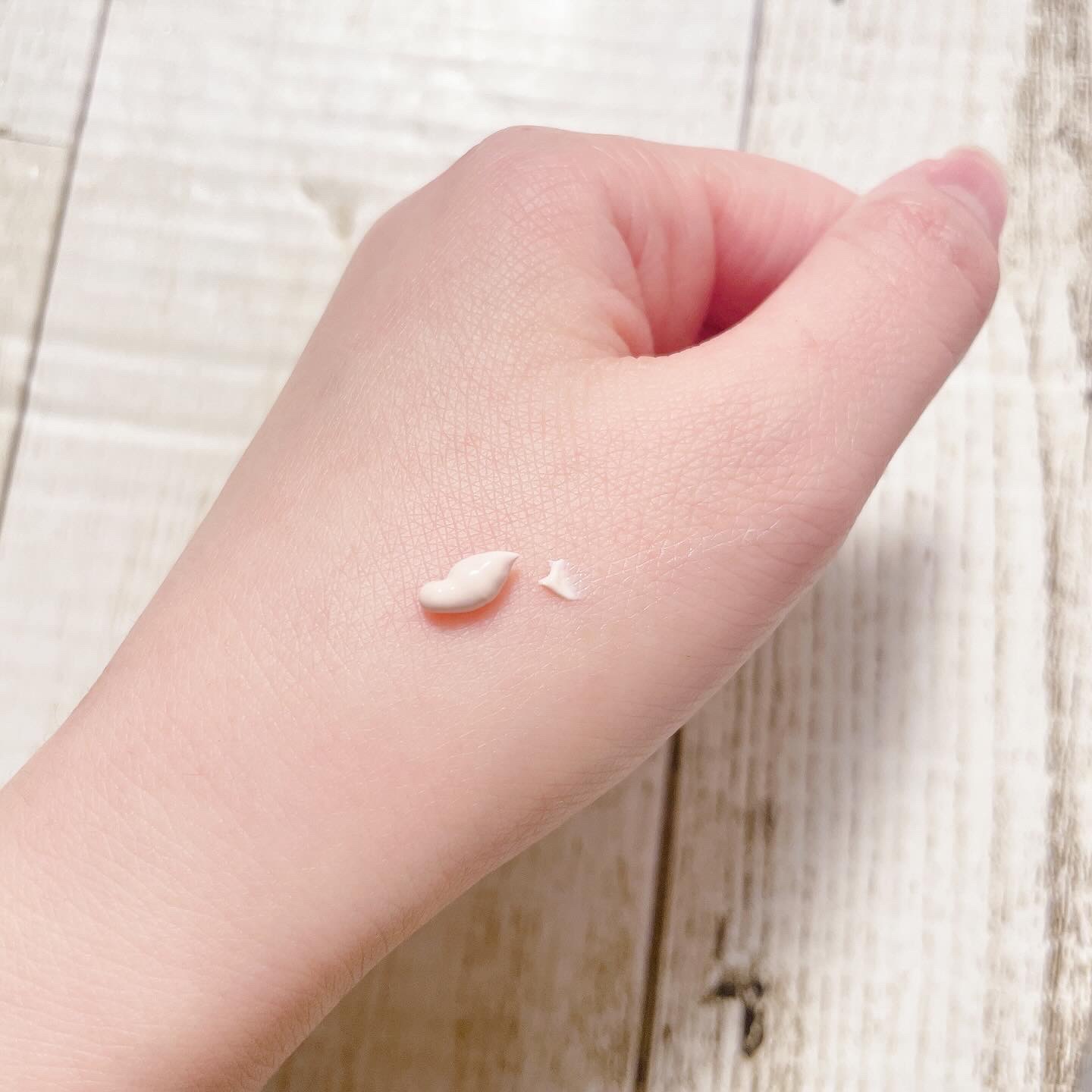 ブラックスネイルグルタチオントーンアップサン/Dr.G/日焼け止めクリームを使ったクチコミ（3枚目）