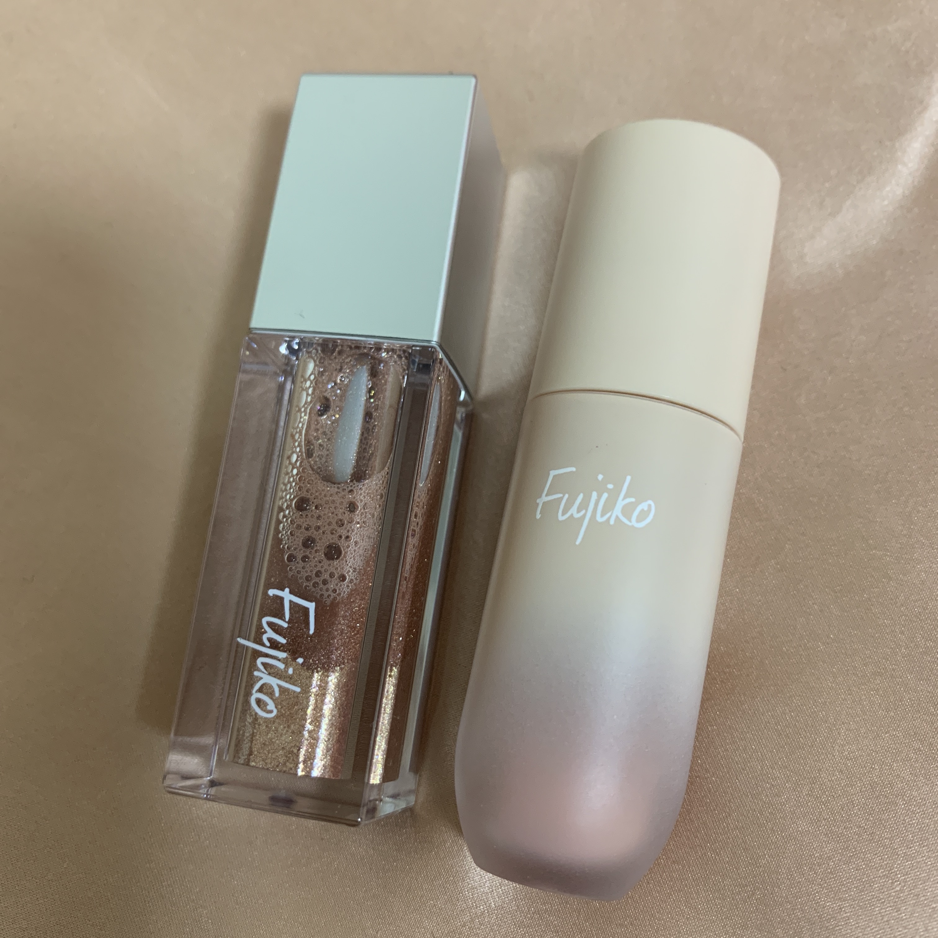 シェイクシャドウSV 101 ときめきグリッターロゼ/Fujiko/リキッドアイシャドウを使ったクチコミ（1枚目）