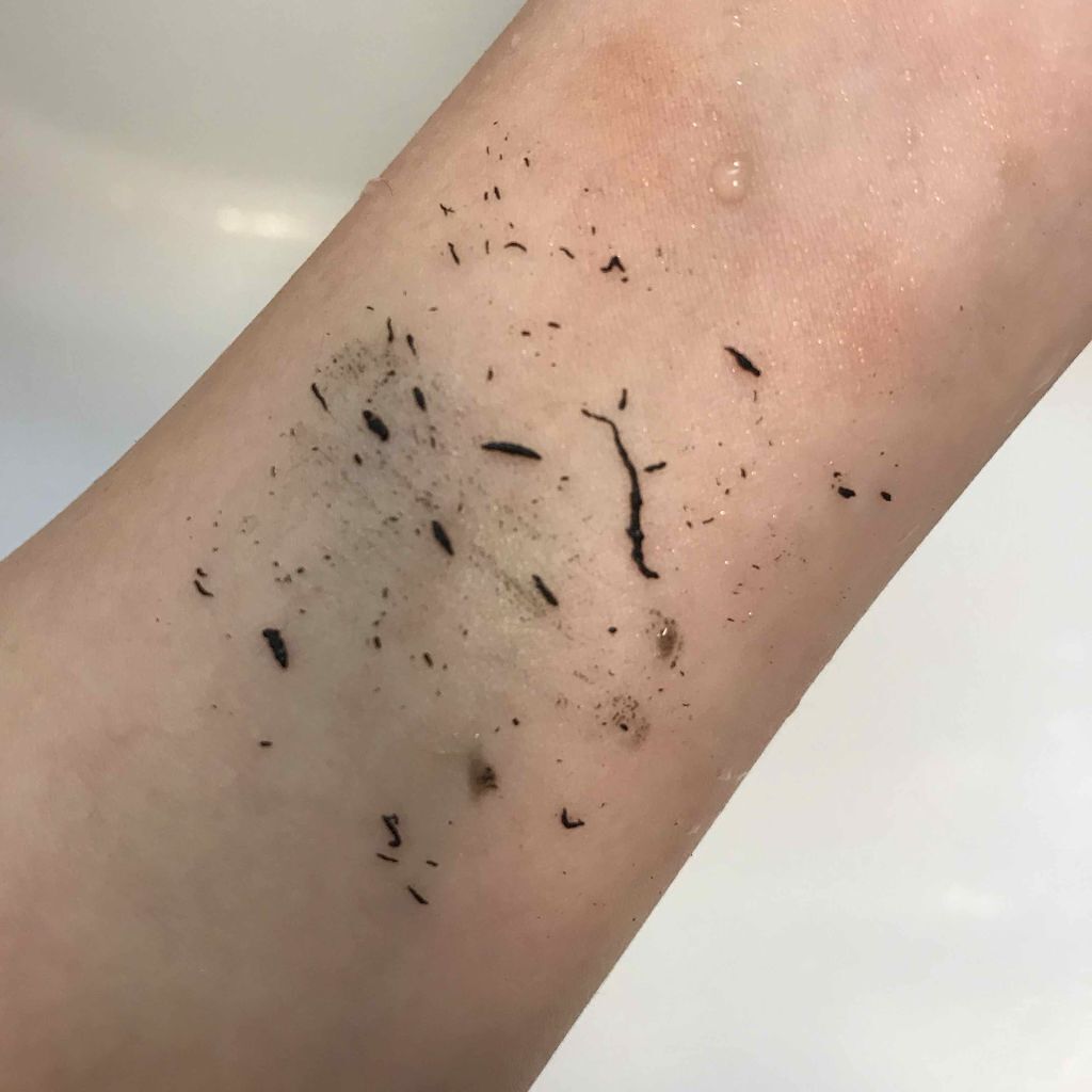 ダブルラインフェイカー/KATE/リキッドアイライナーを使ったクチコミ(4枚目)