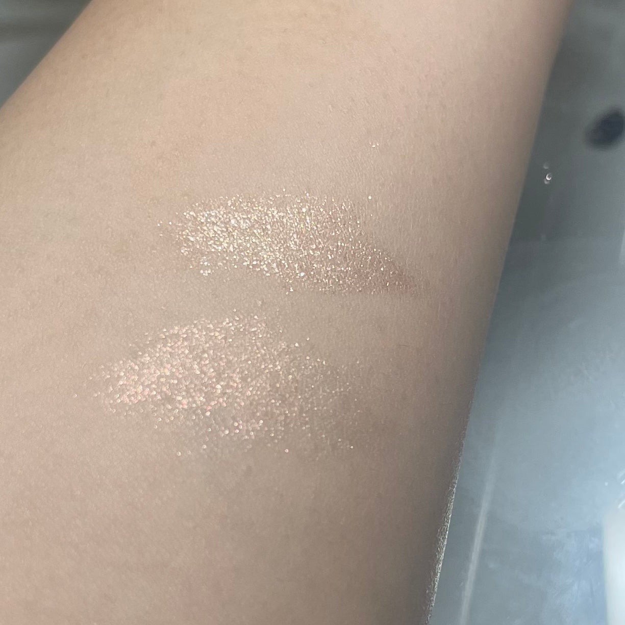 エーメイク グリッタースティック/A/mAke/グリッターを使ったクチコミ(1枚目)