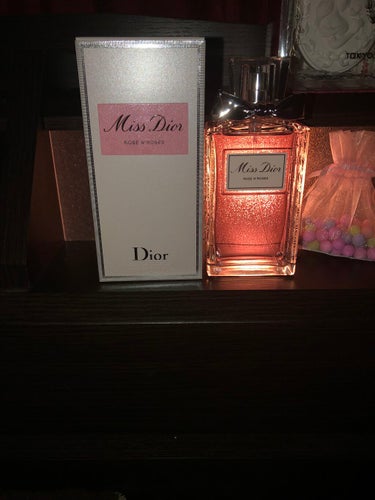 Dior ミス ディオール ローズ&ローズのクチコミ「皆さーん今日は母の日でしたね💝
中二の娘と旦那がサプライズプレゼントしてくれたのがミスディオー.....」（3枚目）