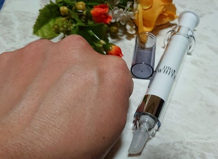 ホワイト 薬用ドットゼロ/リッツ/美容液を使ったクチコミ(3枚目)