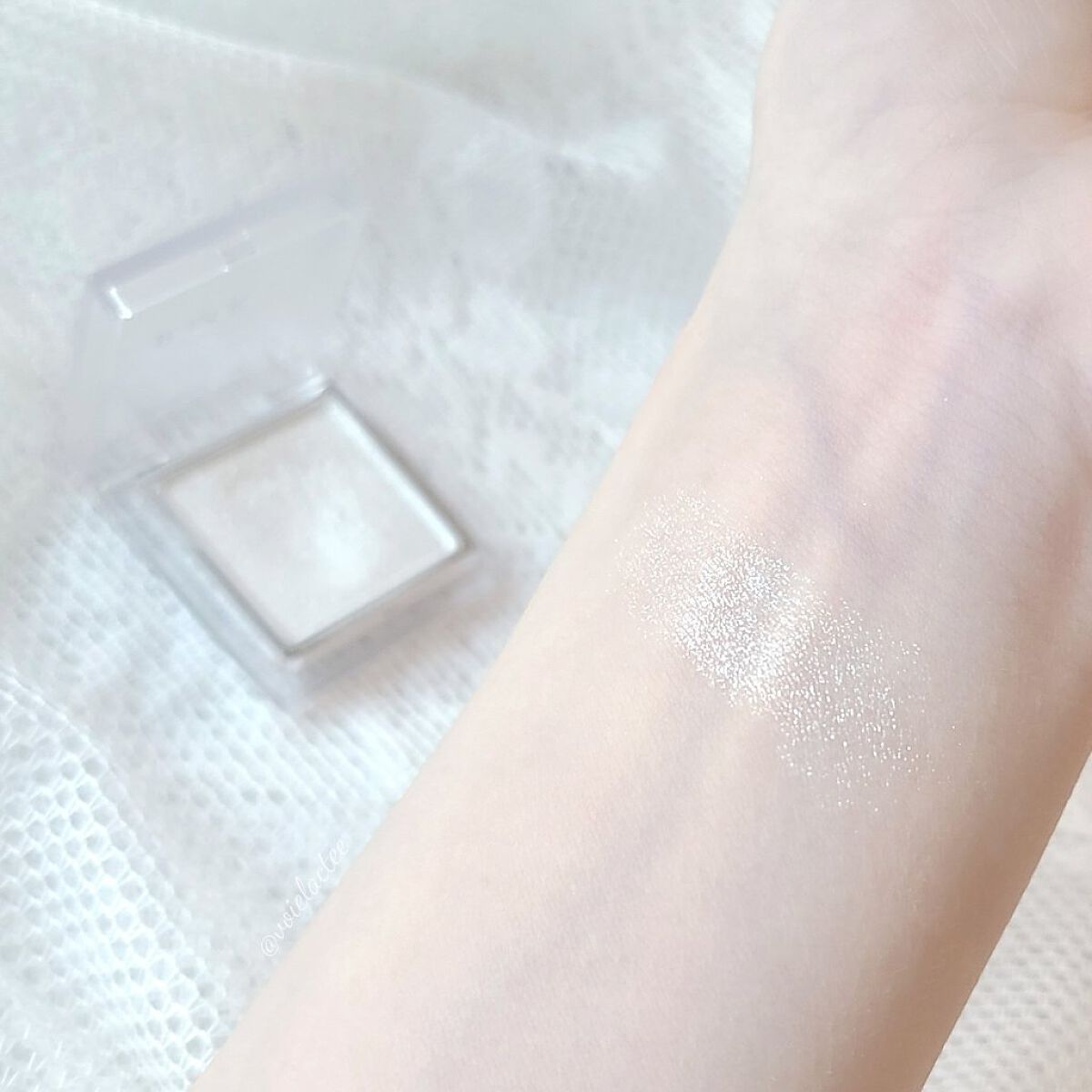 インジーニアス パウダーアイズ N/RMK/単色アイシャドウを使ったクチコミ（2枚目）