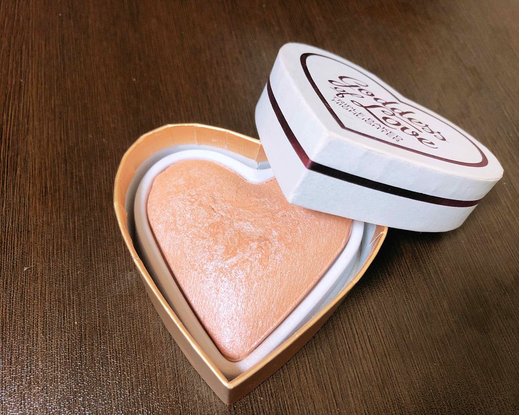 ハートハイライター ゴッデス オブ ラブ/MAKEUP REVOLUTION/パウダーハイライトを使ったクチコミ（1枚目）